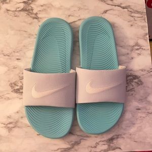 nike slides